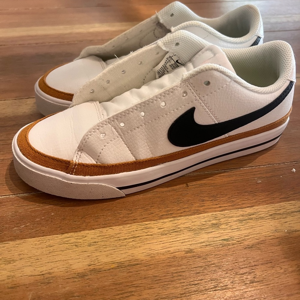 NIKE blazers
